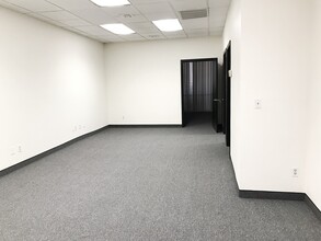 1455-1515 E Tropicana Ave, Las Vegas, NV for lease Interior Photo- Image 1 of 5