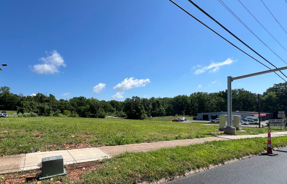 211 E Kearney St, Springfield, MO à vendre - Photo du bâtiment - Image 2 de 6