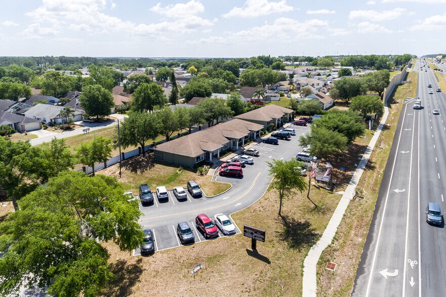 101-109 Lake Davenport Blvd, Davenport, FL à louer - Photo du bâtiment - Image 2 de 2