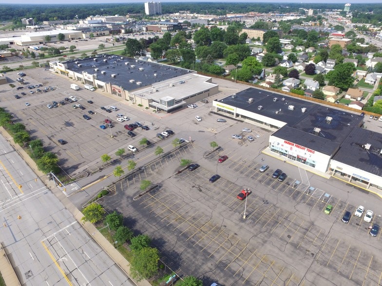 4580-4800 Great Northern Blvd, North Olmsted, OH for lease - Building Photo - Image 2 of 4