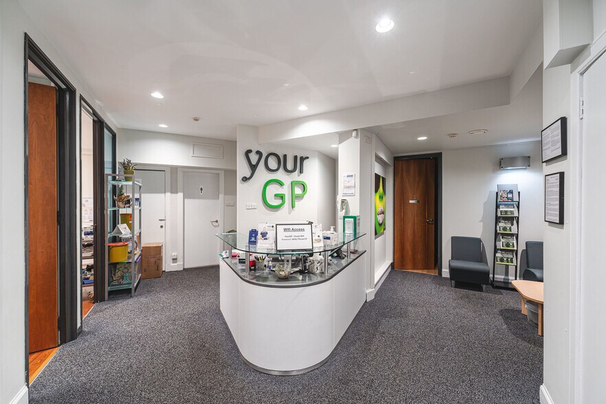 19 Hawthornbank Ln, Edinburgh à vendre - Photo du bâtiment - Image 3 de 11