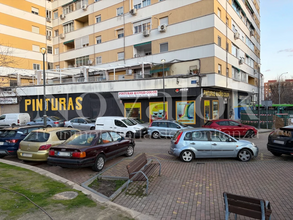 Commerce de détail dans Móstoles, Madrid à louer Photo intérieure- Image 1 de 15