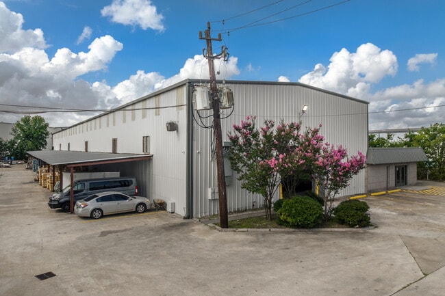 More details for 6445 Burlington Dr, Houston, TX - Industrial for Lease
