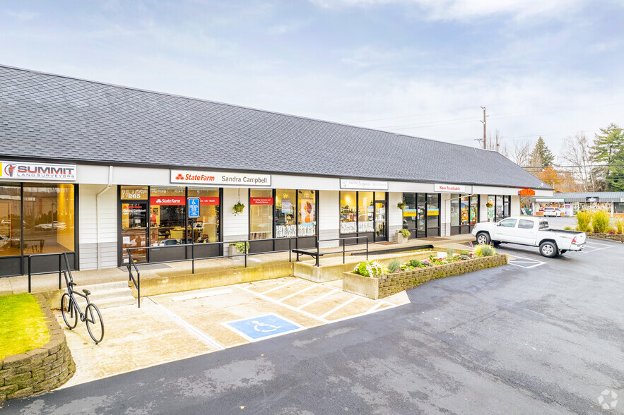 12950 SW Pacific Hwy, Tigard, OR for lease - Building Photo - Image 2 of 26