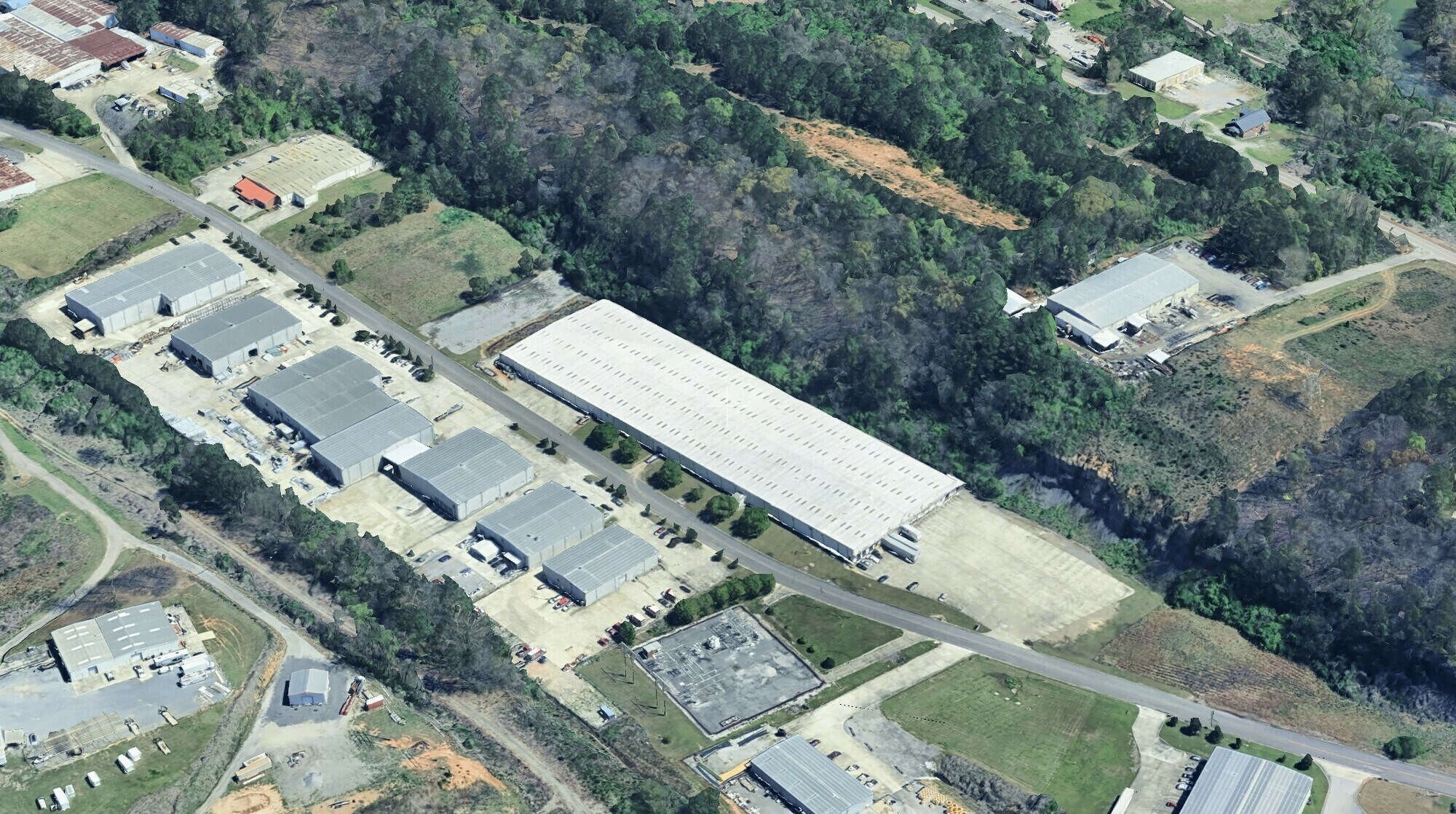 1811 Woodlands Industrial Dr, Trussville, AL à louer Aérien- Image 1 de 11