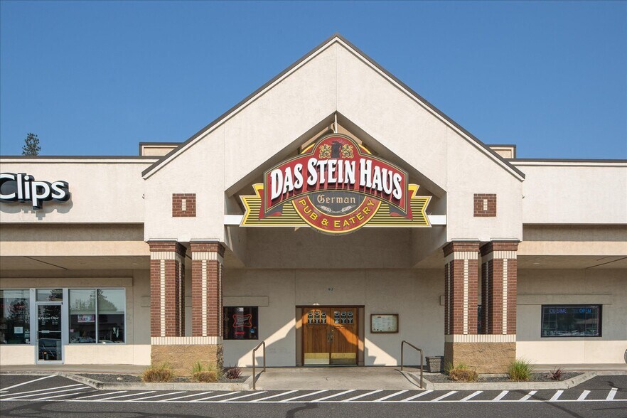 1812 W Francis Ave, Spokane, WA à vendre - Photo principale - Image 1 de 1