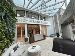 Lewins Mead, Bristol à louer Photo du bâtiment- Image 1 de 7