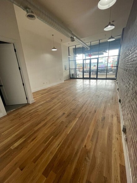 1945 Broadway, Brooklyn, NY for lease - Interior Photo - Image 2 of 7
