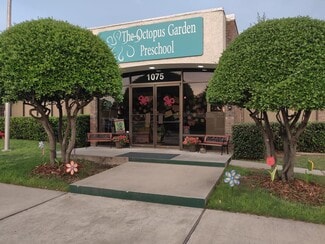 Plus de détails pour 1075 Executive Dr E, Richardson, TX - Commerce de détail à vendre