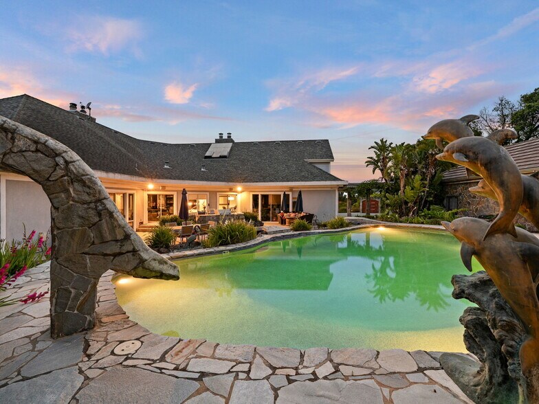 365 Ely Rd N, Petaluma, CA à vendre - Photo du bâtiment - Image 3 de 10