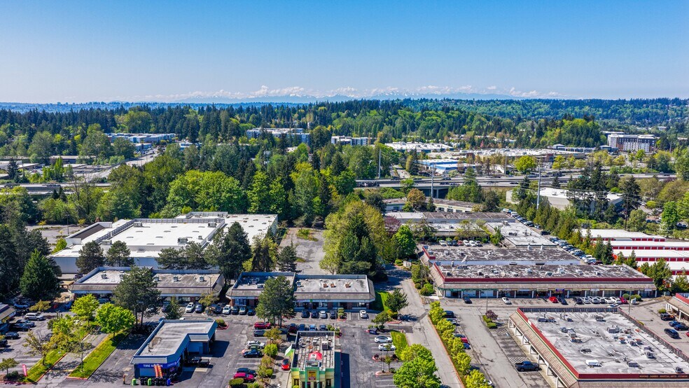 11727 124th Ave NE, Kirkland, WA for lease - Building Photo - Image 2 of 14