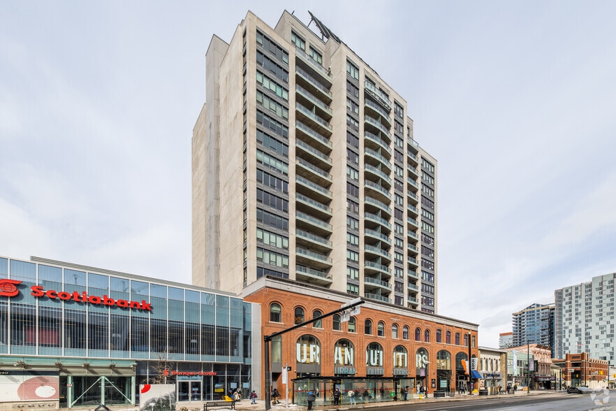 135 Rideau St, Ottawa, ON for lease - Primary Photo - Image 1 of 3