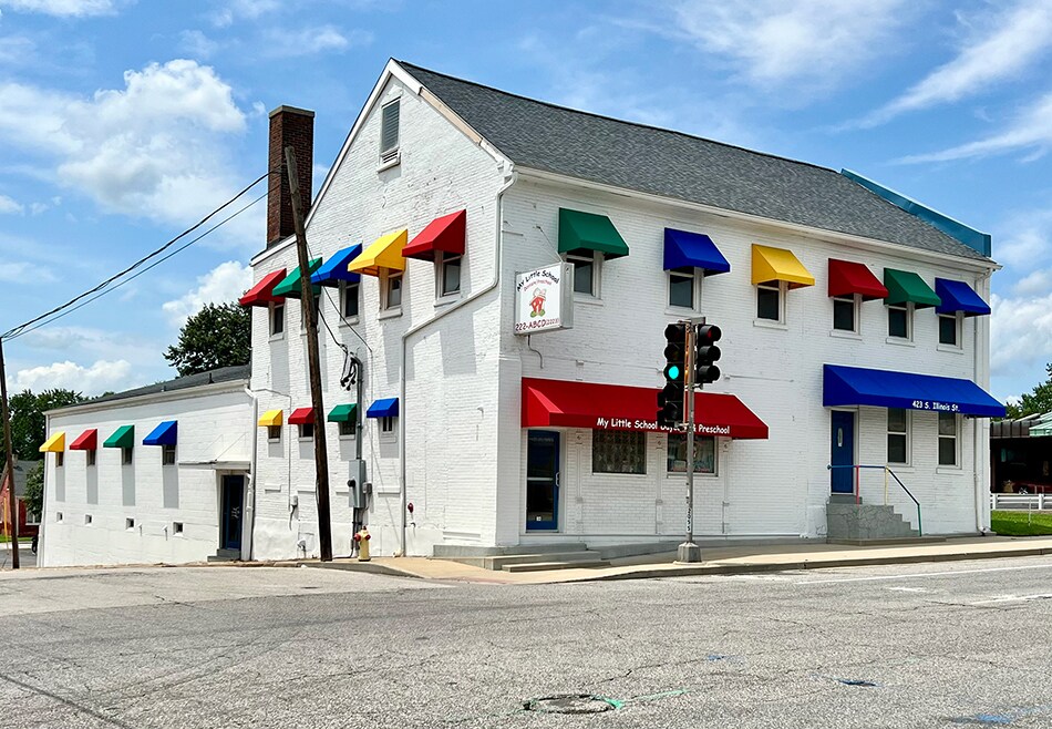 423 S Illinois St, Belleville, IL à vendre Photo du bâtiment- Image 1 de 7