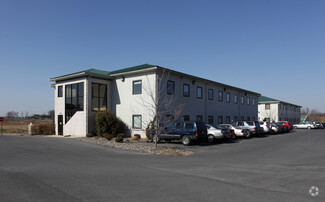 More details for 130 E Burr Blvd, Kearneysville, WV - Office for Lease