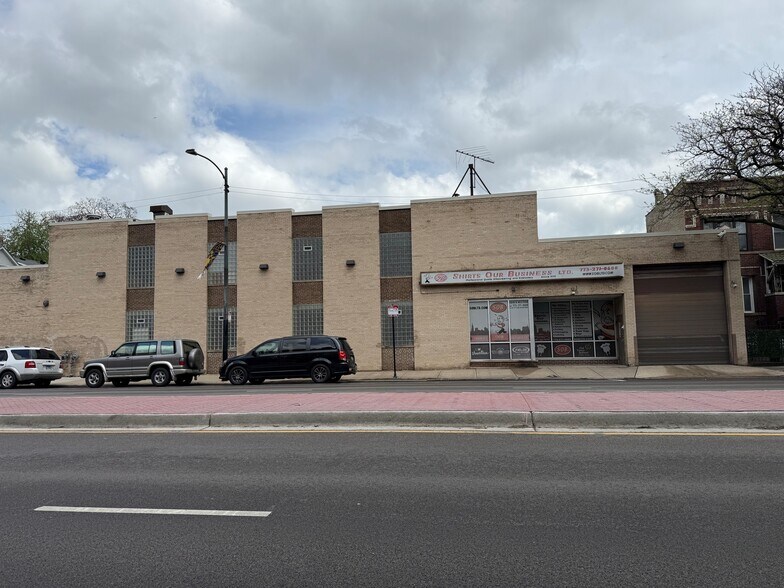 4949 N Western Ave, Chicago, IL à vendre - Photo du bâtiment - Image 2 de 17