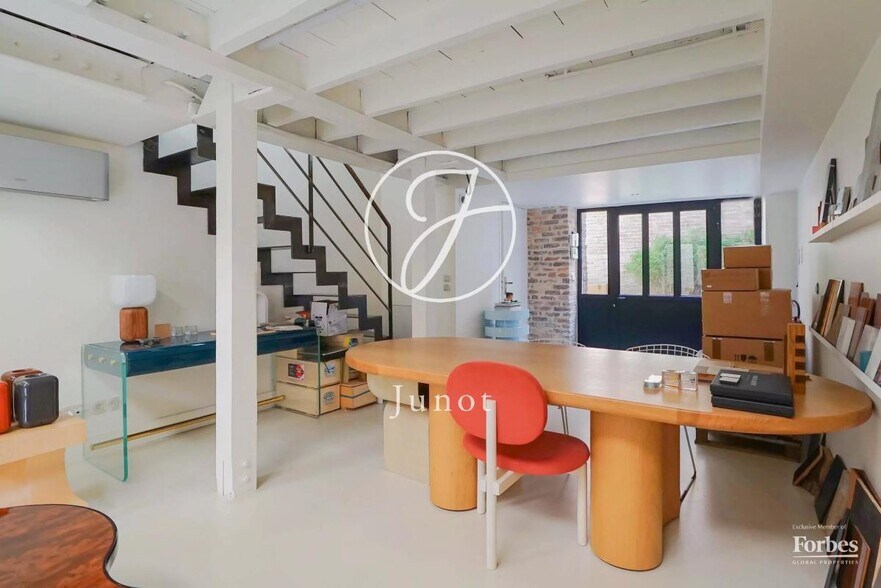 Bureau dans Paris à vendre - Photo du bâtiment - Image 3 de 31
