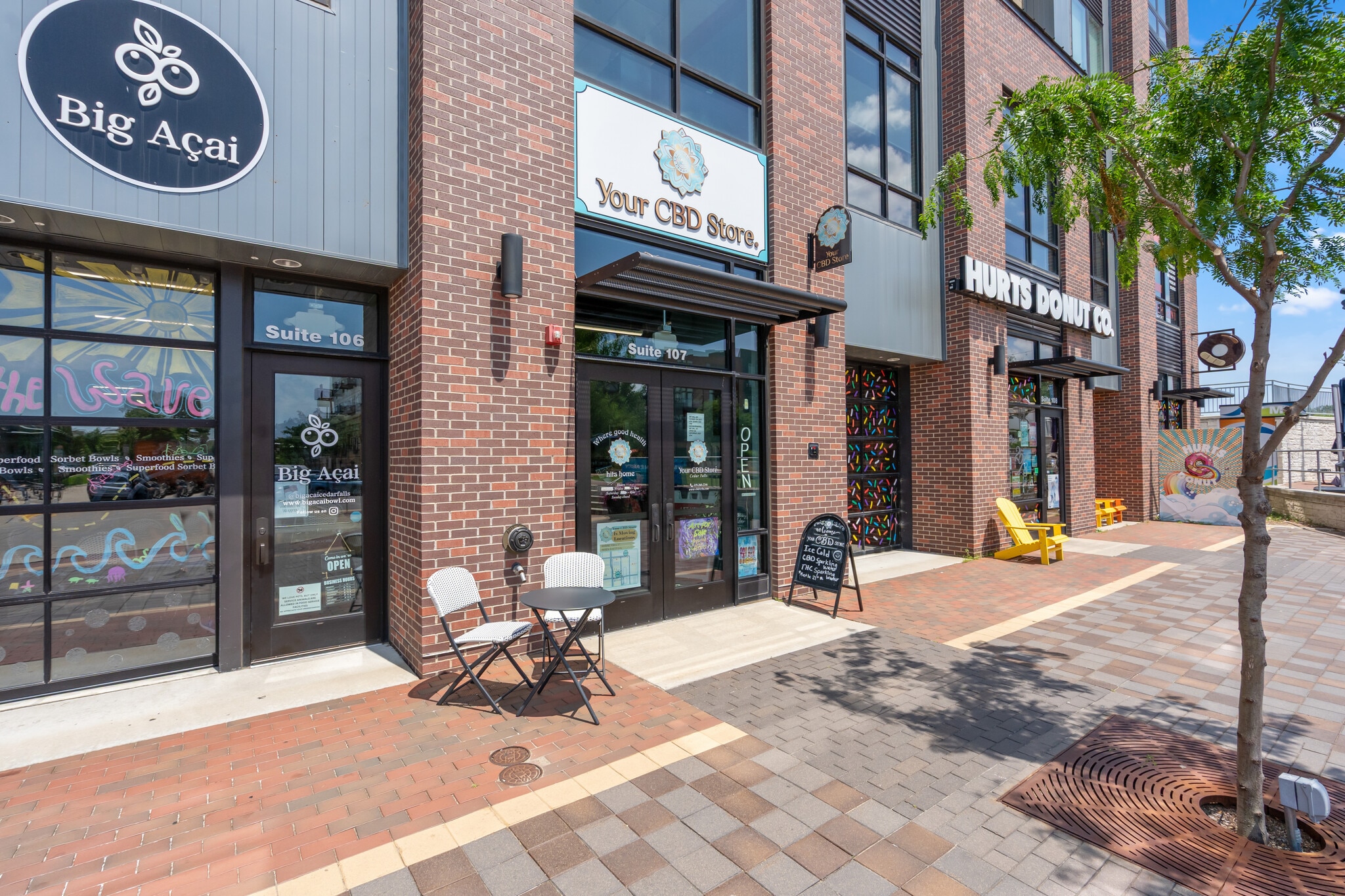 100 E 2nd St, Cedar Falls, IA for lease Building Photo- Image 1 of 12