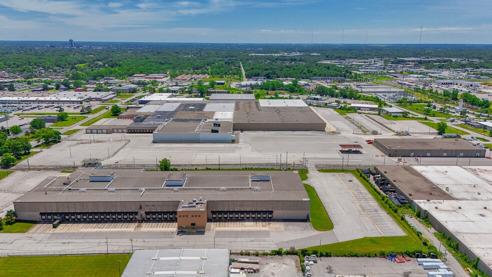 4815 Executive Blvd, Fort Wayne, IN for lease - Aerial - Image 1 of 8