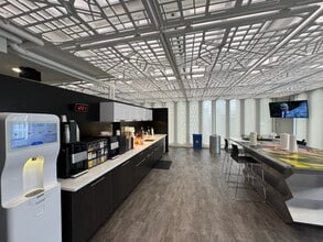 1 Woodward Ave, Detroit, MI for lease Interior Photo- Image 2 of 6