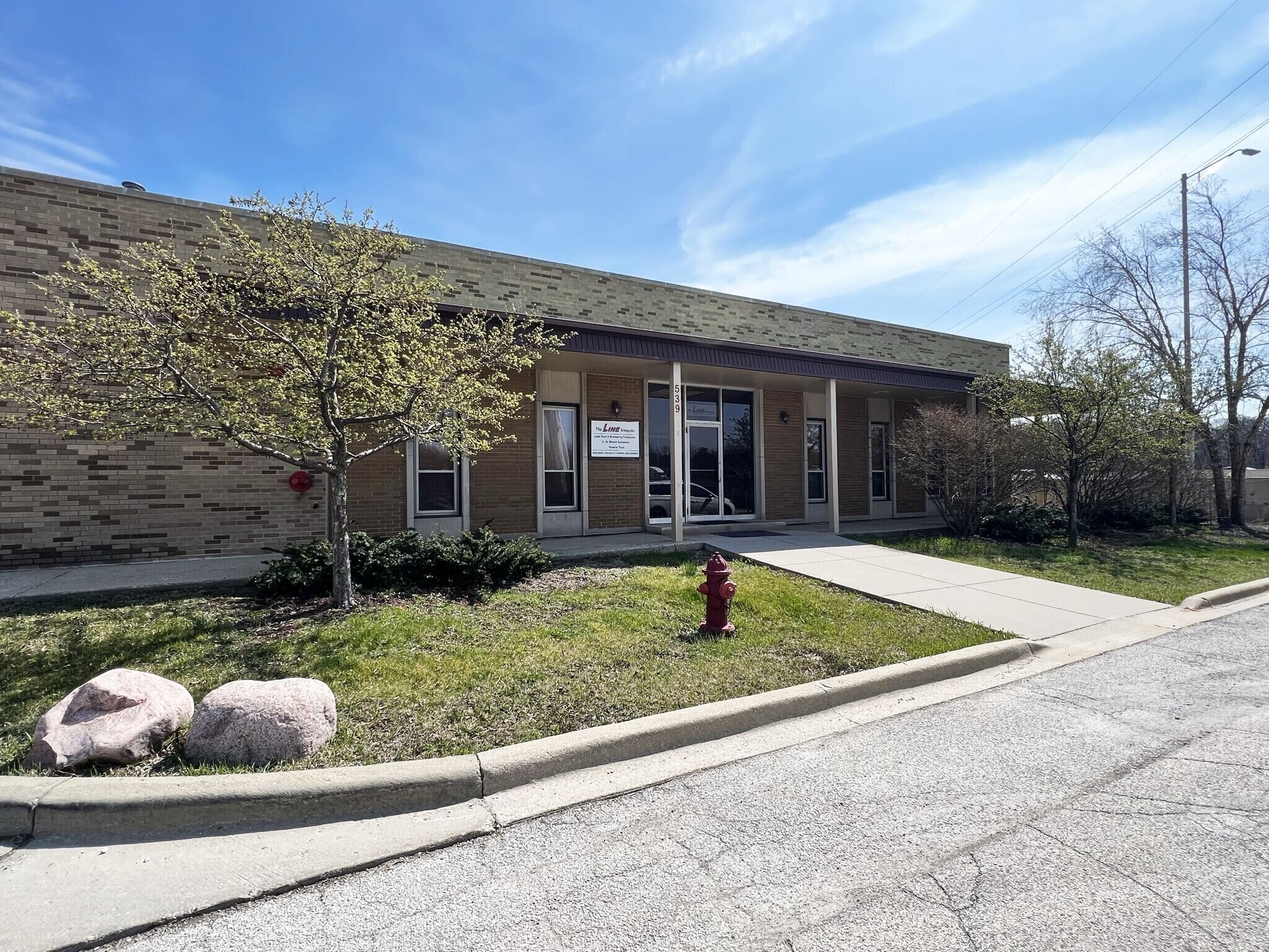539 W Algonquin Rd, Arlington Heights, IL à vendre Photo du bâtiment- Image 1 de 13