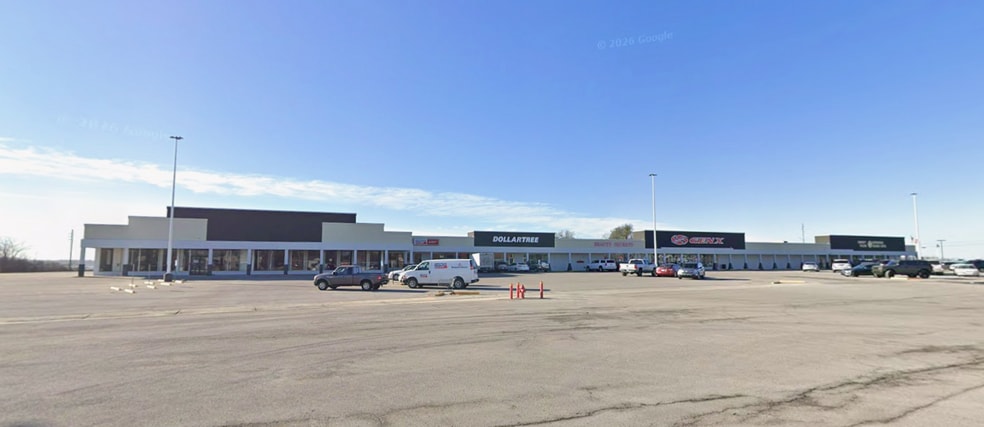 4835-4953 State Ave, Kansas City, KS for lease - Building Photo - Image 3 of 8