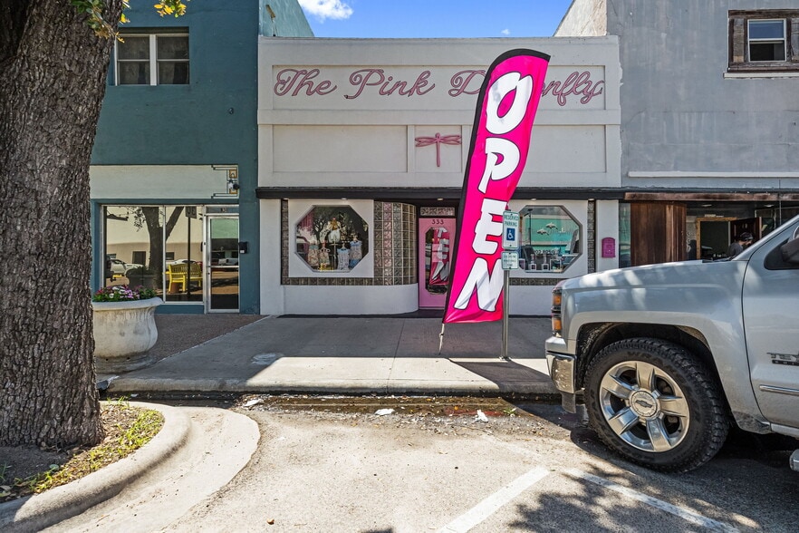 333 S Commercial St, Aransas Pass, TX for sale - Building Photo - Image 2 of 26