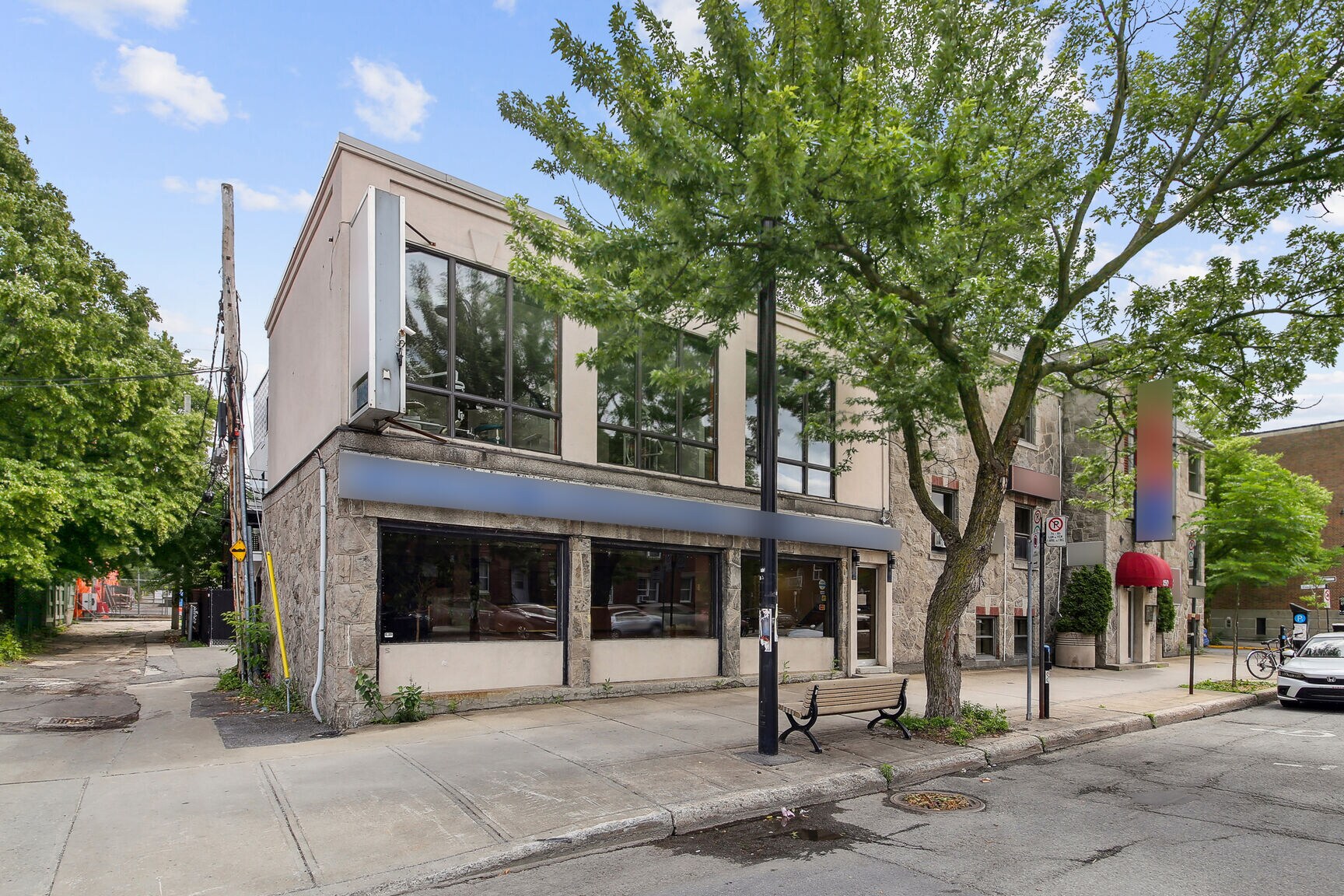 150 Rue Jarry E, Montréal, QC for lease Building Photo- Image 1 of 18