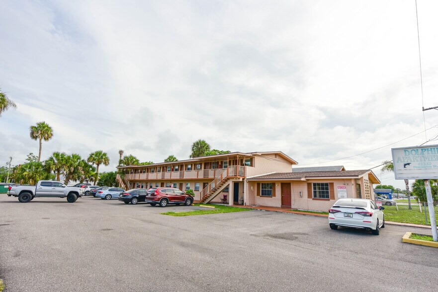 621 Peachtree St, Cocoa, FL à vendre - Photo principale - Image 1 de 8