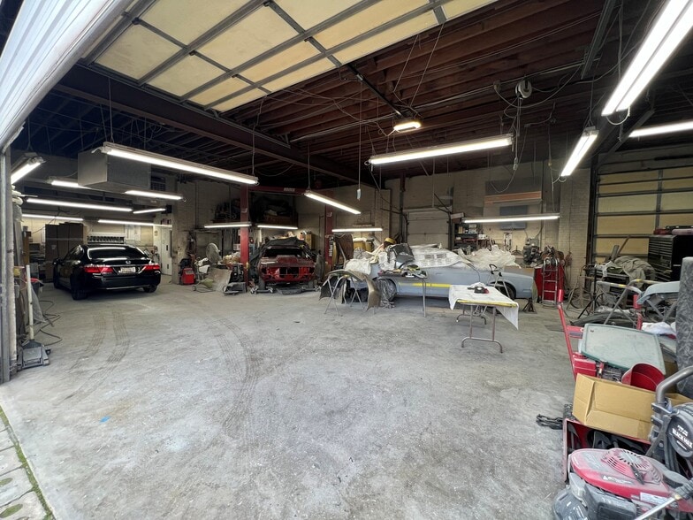 3605 Woodland Ave, Baltimore, MD for sale - Building Photo - Image 3 of 12