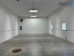 1154 Capital Dr SW, Cedar Rapids, IA for lease Interior Photo- Image 2 of 2