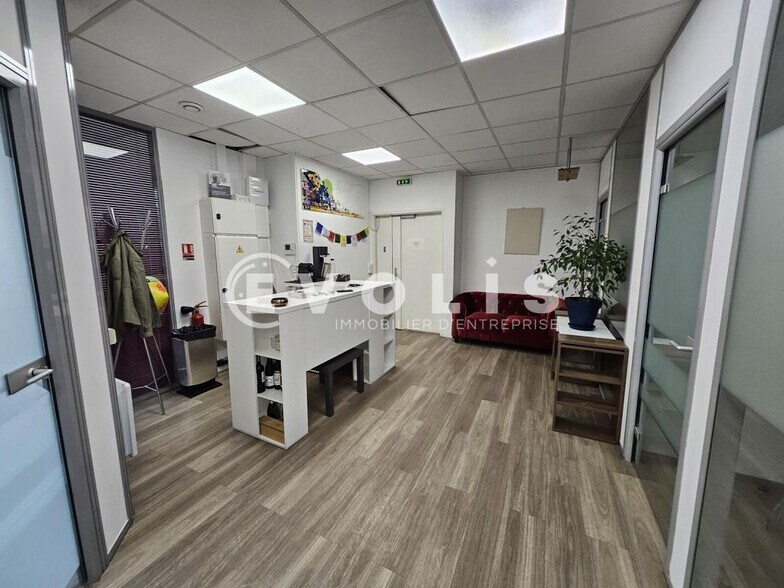 Bureau dans Châtillon à vendre - Photo intérieure - Image 3 de 20
