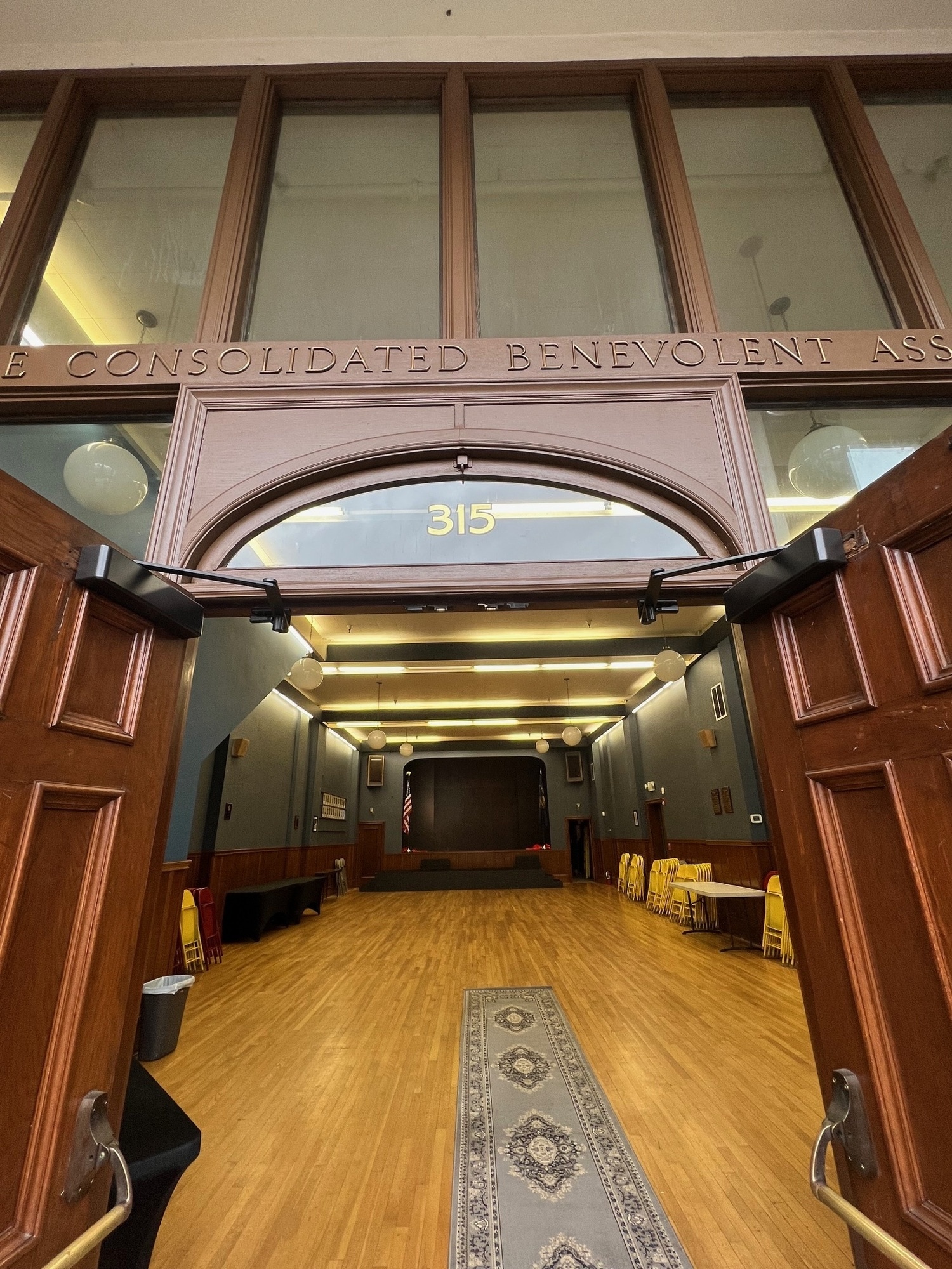 315 NW Davis St, Portland, OR à louer Photo principale- Image 1 de 7