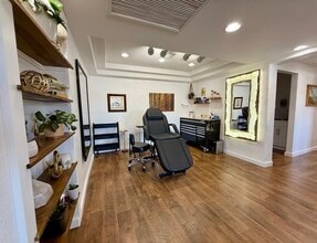 7171 E Cave Creek Rd, Carefree, AZ à louer Photo du bâtiment- Image 2 de 6