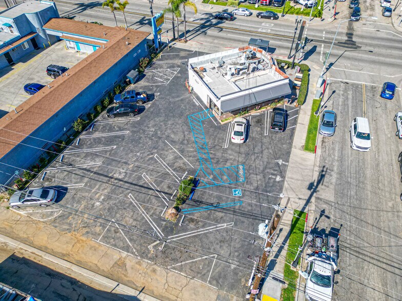 201 W Whittier Blvd, Montebello, CA à vendre - Aérien - Image 3 de 36