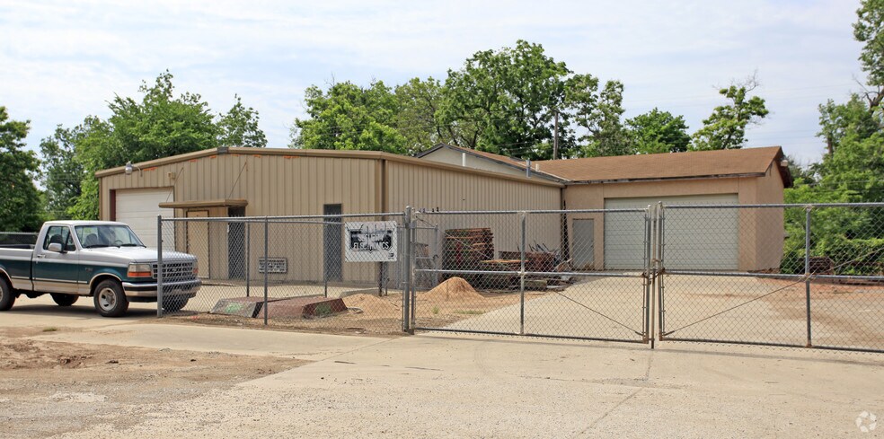 1128 SW 17th St, Oklahoma City, OK à vendre - Photo du bâtiment - Image 2 de 17