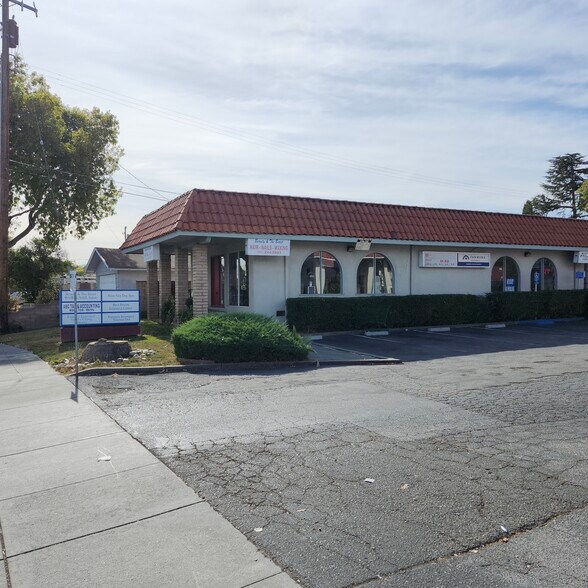 770 Kiely Blvd, Santa Clara, CA à louer - Photo du bâtiment - Image 2 de 12