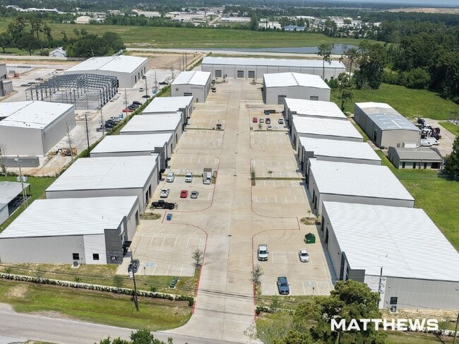 More details for 2323 S Houston Ave, Humble, TX - Industrial for Lease