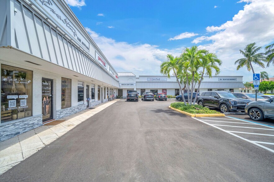 1580 NW 2nd Ave, Boca Raton, FL à louer - Photo du bâtiment - Image 2 de 57