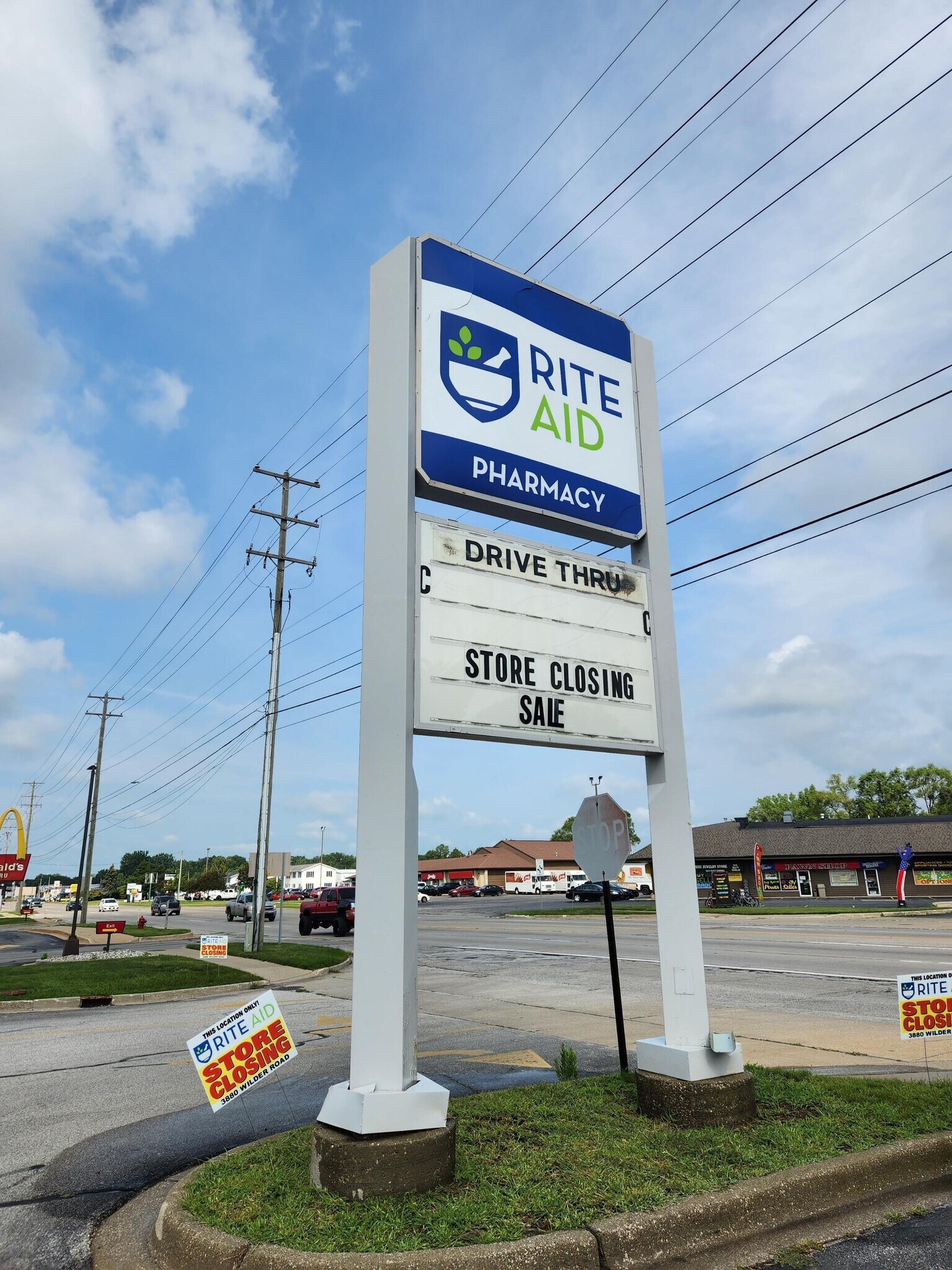 3880 E Wilder Rd, Bay City, MI à louer Photo du bâtiment- Image 1 de 5