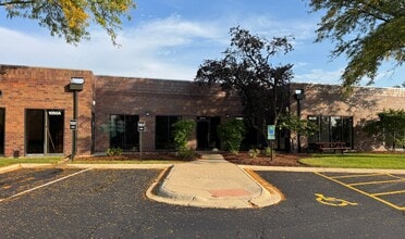 1000-1050 Corporate Blvd, Aurora, IL for lease Floor Plan- Image 2 of 4