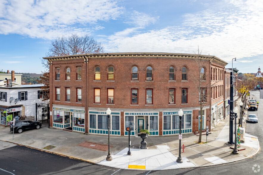 344-352 Main St, Southbridge, MA à vendre - Photo principale - Image 1 de 1