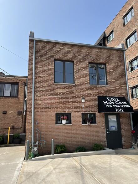 7612 W North Ave, Elmwood Park, IL à louer - Autre - Image 2 de 17