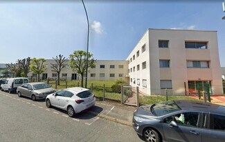 Plus de détails pour 4 Rue Des Frères Lumière, Plaisir - Bureau à louer
