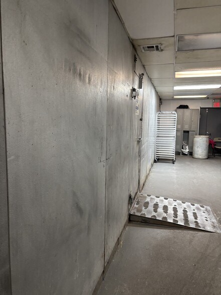 56 Cortland Ave, Dumont, NJ à louer - Photo intérieure - Image 2 de 3