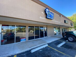 129-137 Bandera Rd, San Antonio, TX for lease Building Photo- Image 2 of 15