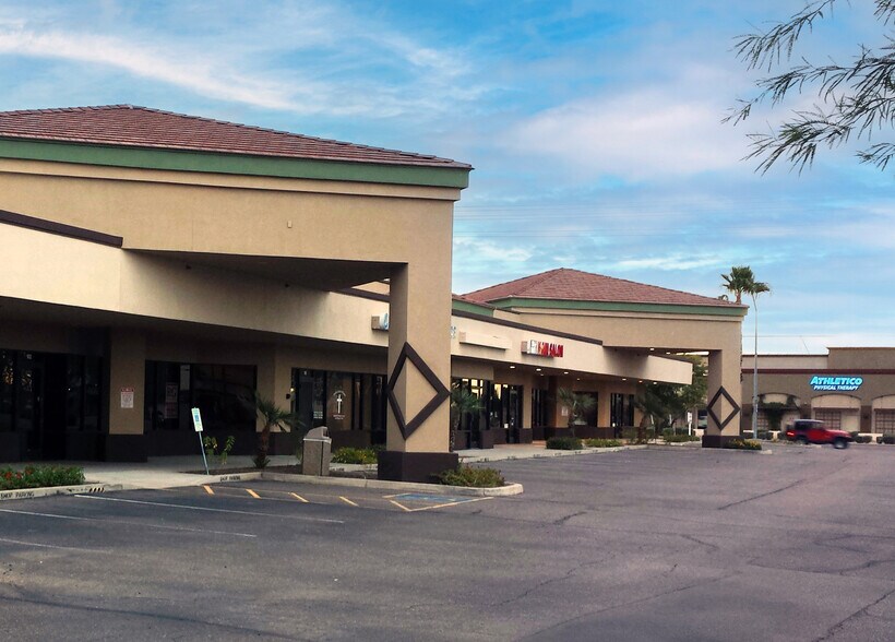 6020-6060 E Brown Rd, Mesa, AZ à louer - Photo du bâtiment - Image 2 de 5