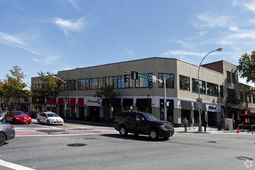 147 Mamaroneck Ave, White Plains, NY for lease - Building Photo - Image 2 of 21