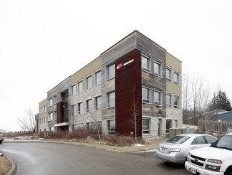 Plus de détails pour 582 Lancaster St W, Kitchener, ON - Bureau à louer