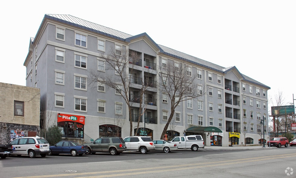 2002 Greene St, Columbia, SC for lease - Building Photo - Image 2 of 5