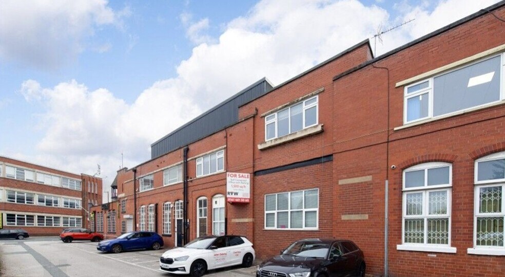 Craven Rd, Altrincham à louer - Photo du bâtiment - Image 2 de 3